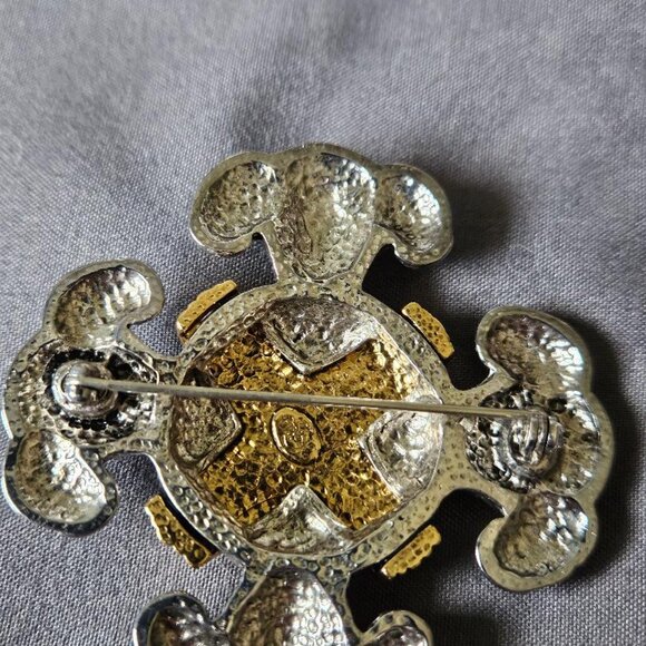 Vintage Premier Designs Maltese Cross Gothic Brooch Pin - Picture 3 of 4